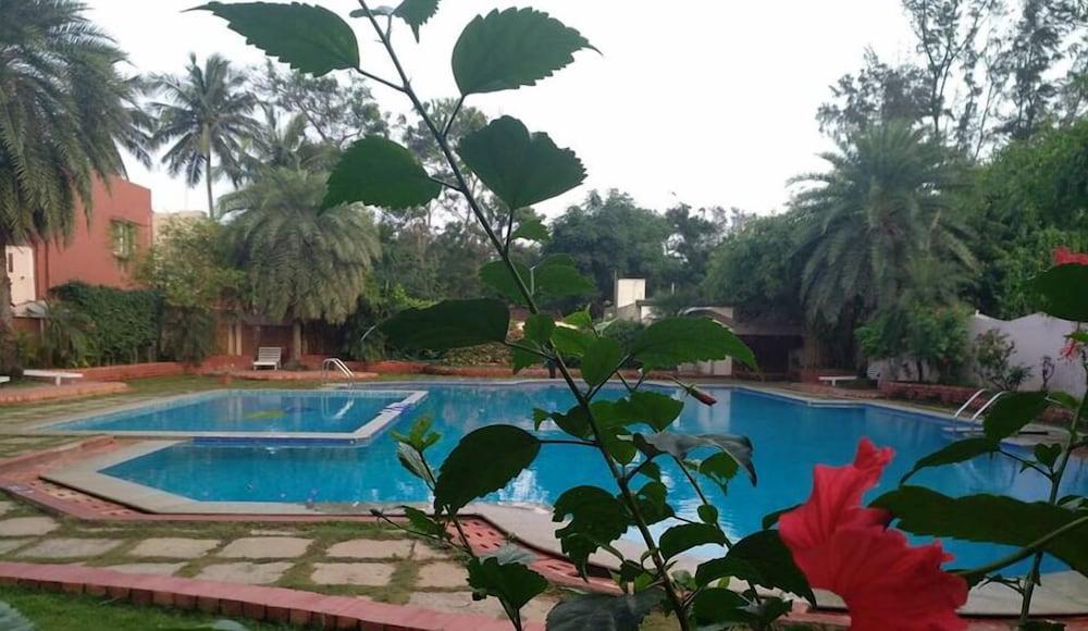 Mamalla Beach Resort Mahabalipuram Exterior foto